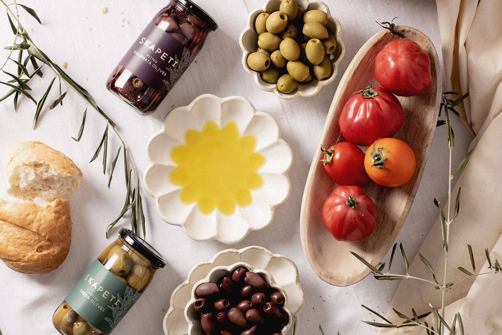 5 L Tin EVOO and Olives Jars bundle